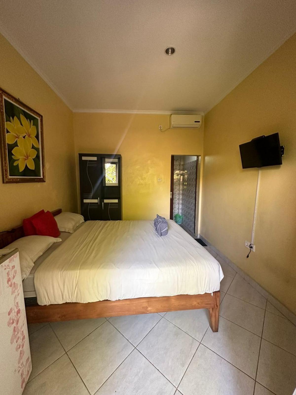Sari Buana Bed & Breakfast Кута Екстер'єр фото