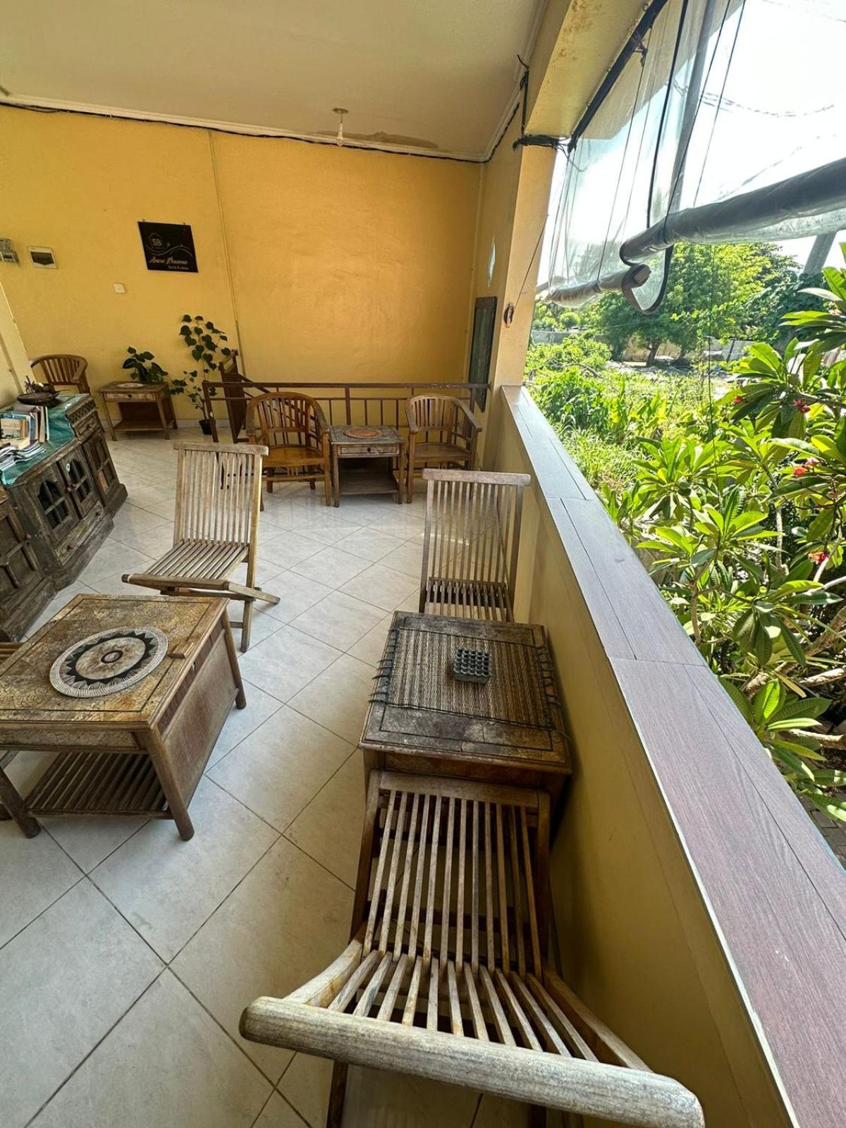 Sari Buana Bed & Breakfast Кута Екстер'єр фото