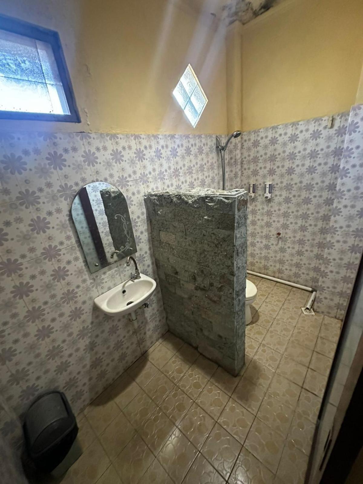 Sari Buana Bed & Breakfast Кута Екстер'єр фото
